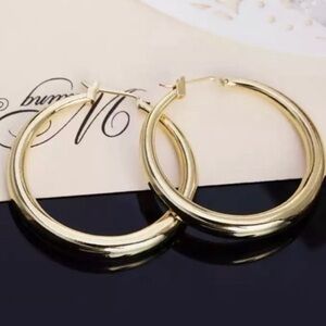 Brand New 18k Gold Plated Over 925 Sterling Silver Size: Approximately 2”